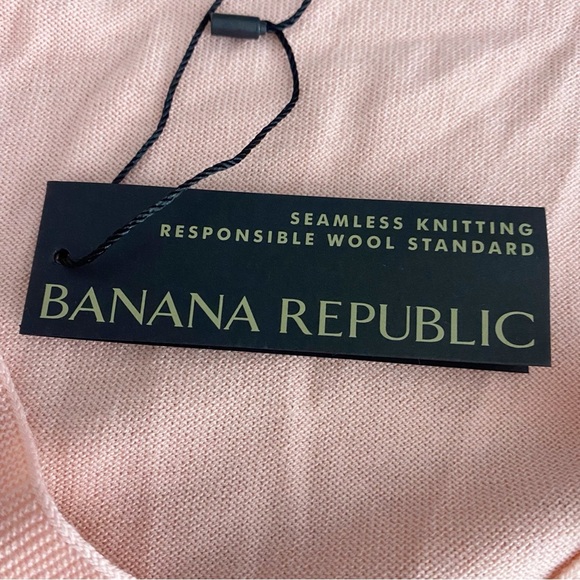 NEW Banana Republic Seamless Merino Wool V Neck Sweater XL Blush Pink 671981 - Picture 8 of 12